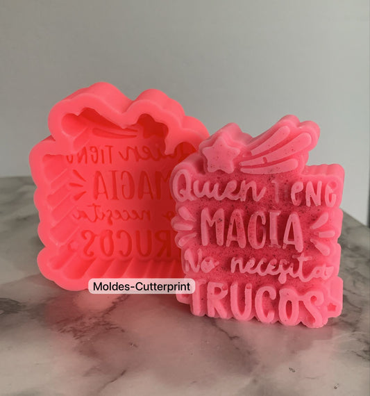 Quien Tiene Magia No Necesita Truco